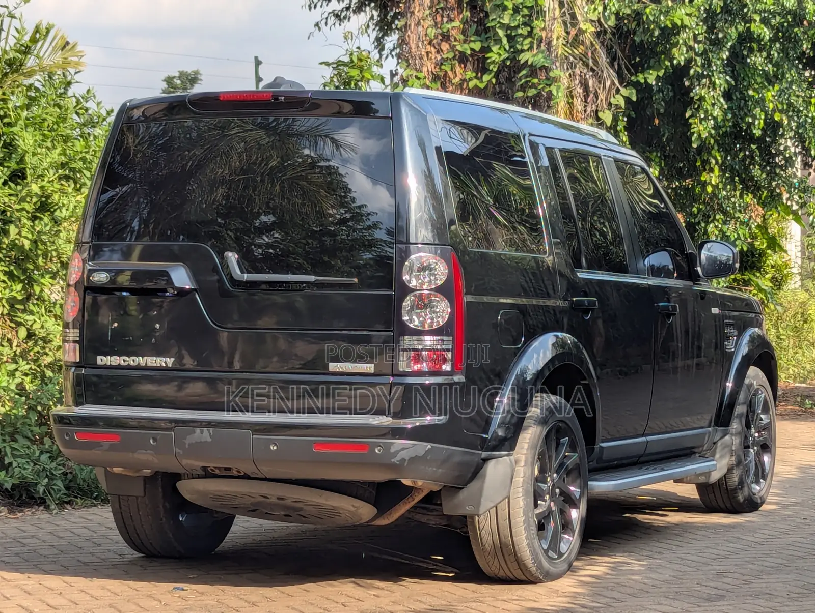 Land Rover Discovery 2016 Black