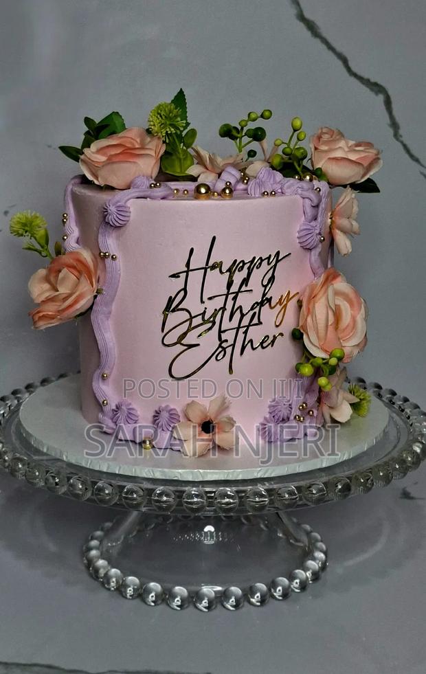 1kg Birthday Cake - thumbnail 3