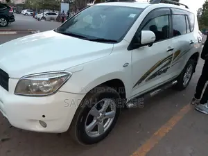 Toyota RAV4 2007 White