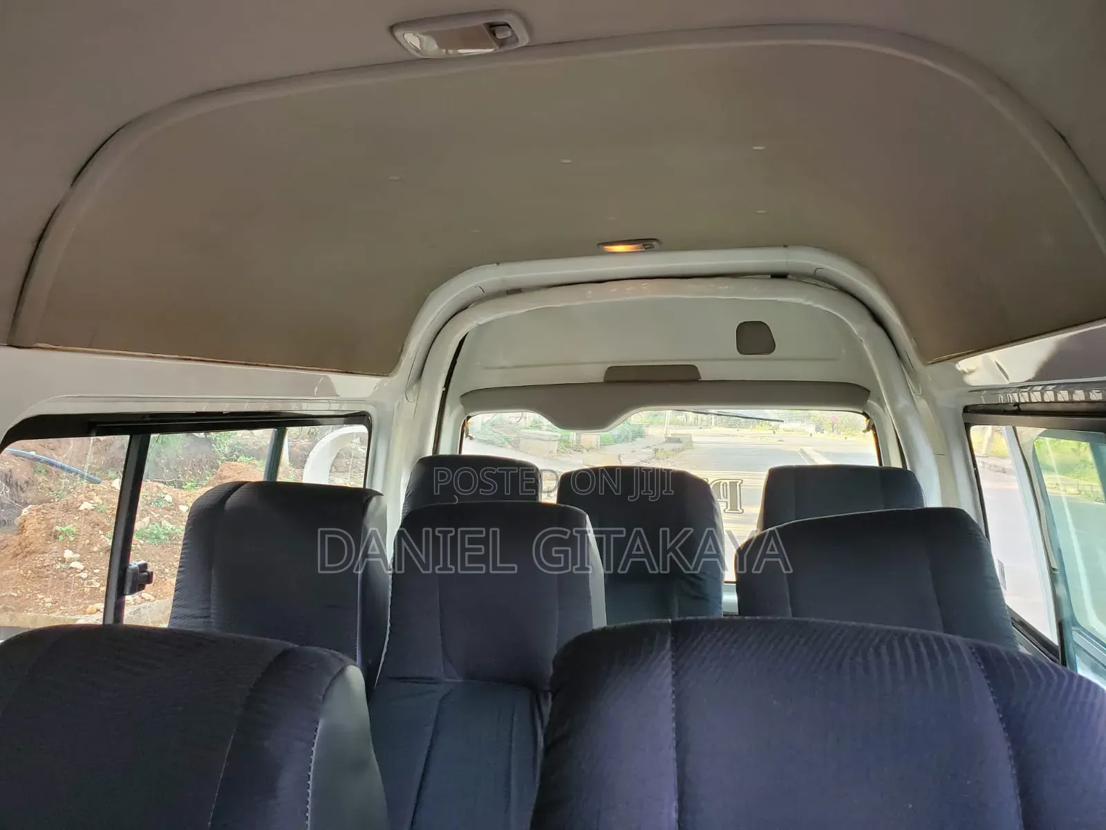 Toyota HiAce 2016 White