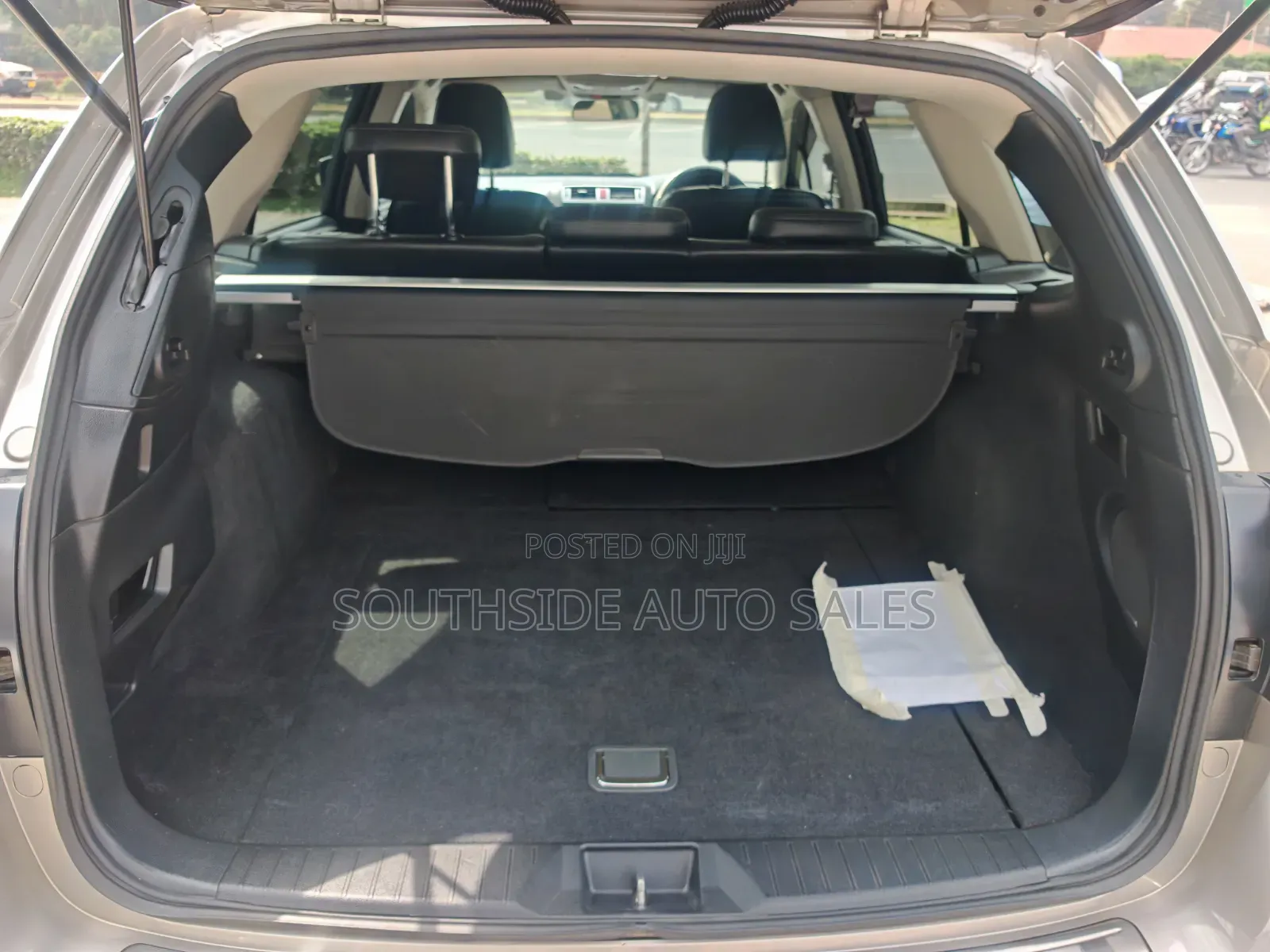 Subaru Outback 2.5i Limited PZEV 4dr Wagon AWD (2.5L 4cyl CVT) 2015 Gold