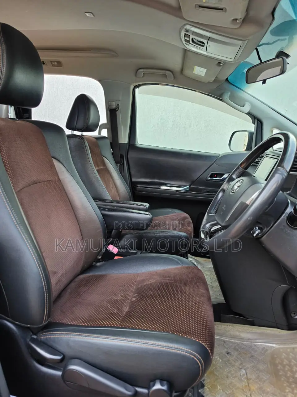 Toyota Alphard 2014 Black