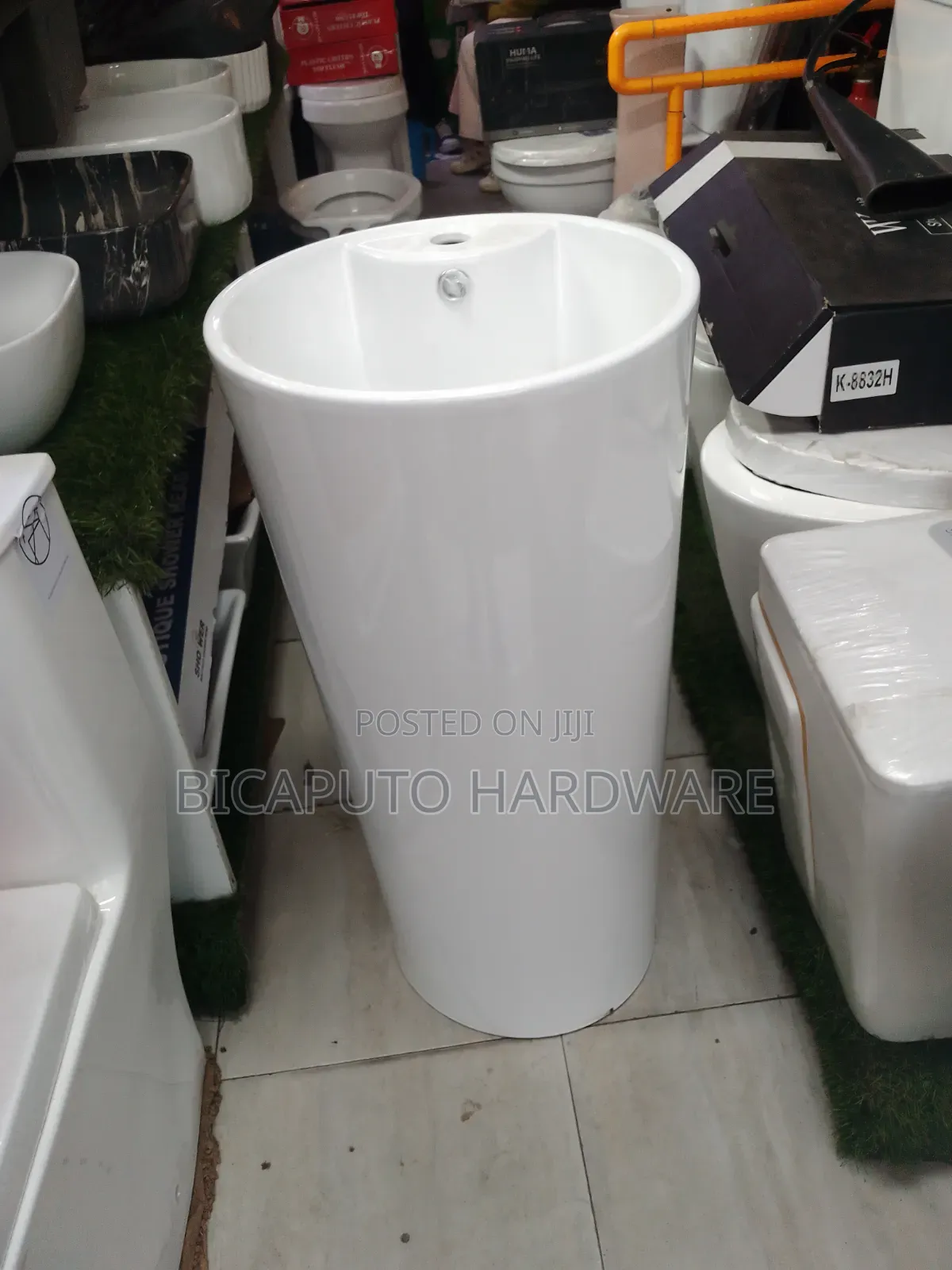Stand Alone Washhand Basin