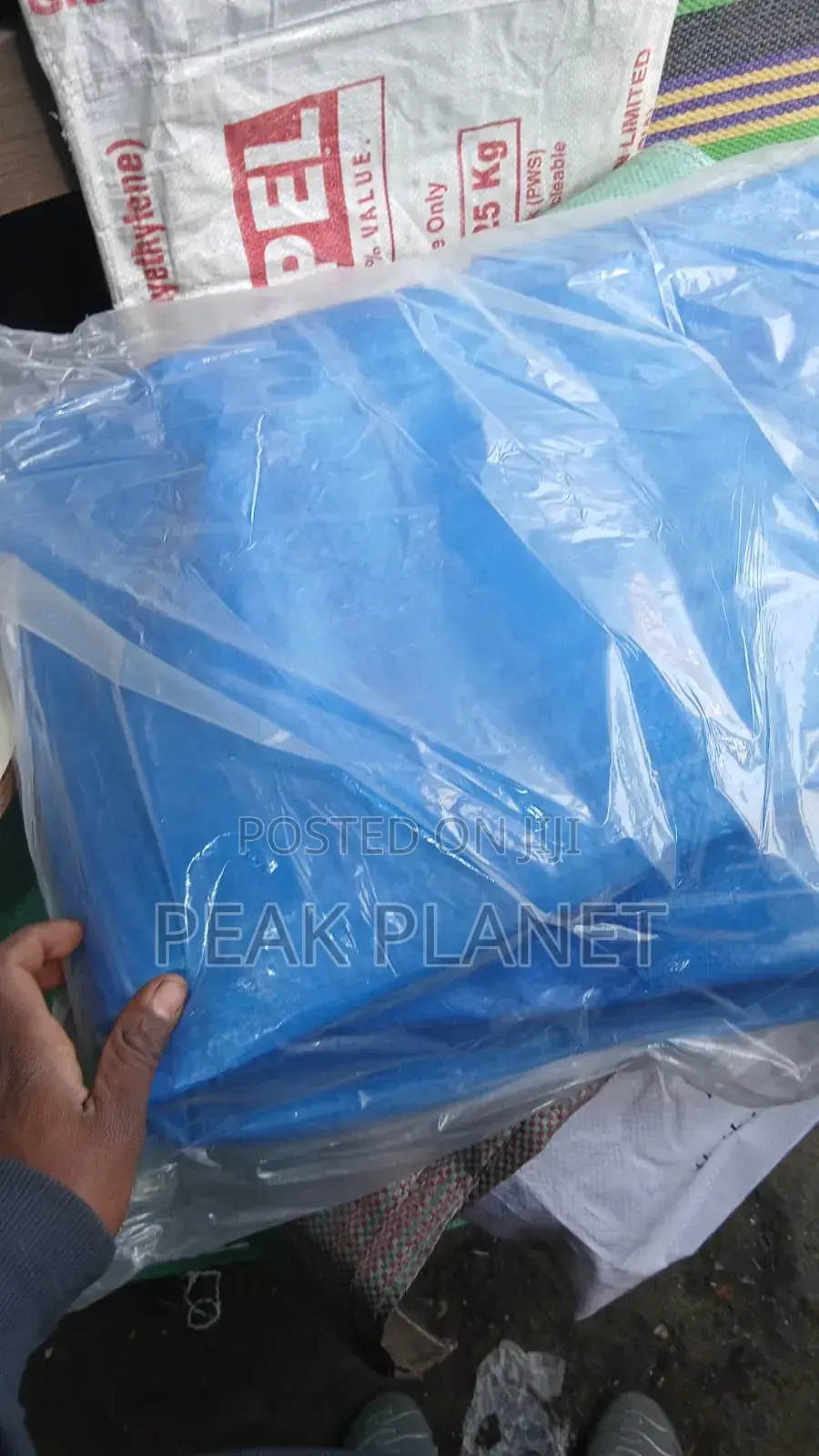 Tarpaulin / Hema 12x8 – Waterproof Durable 