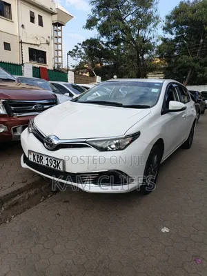 Toyota Auris 2016 White