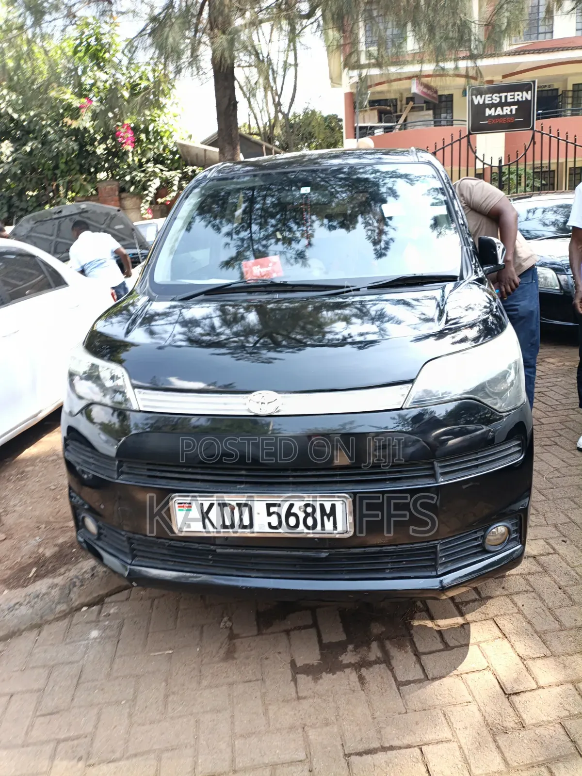 Toyota Spade 2014 Black