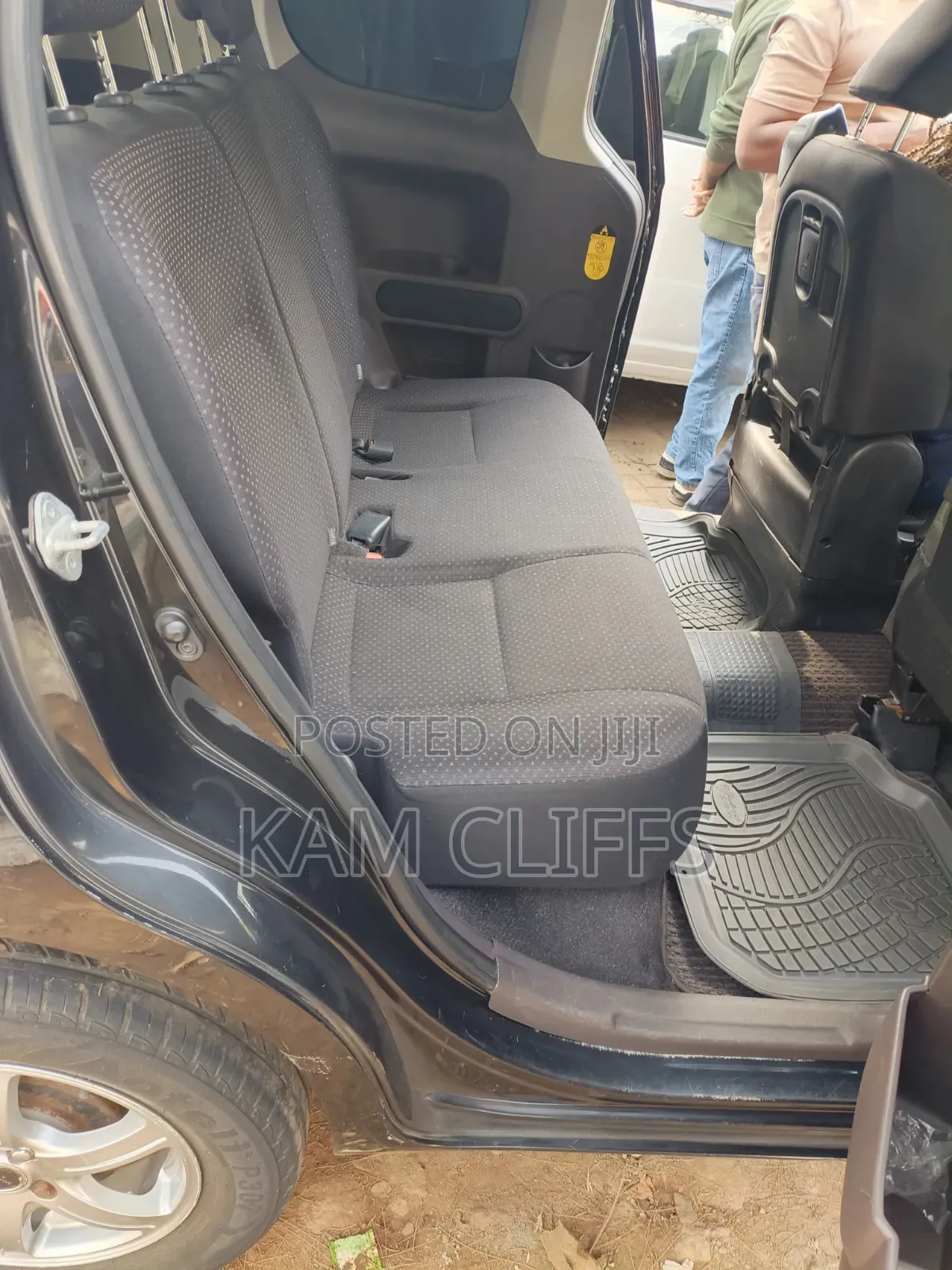 Toyota Spade 2014 Black