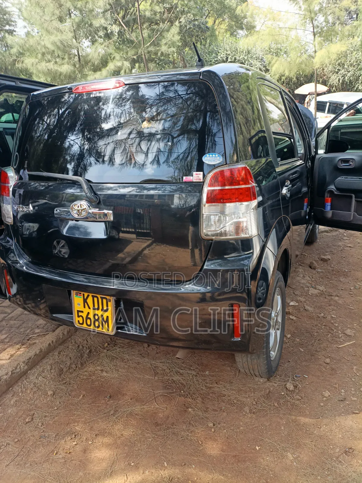 Toyota Spade 2014 Black