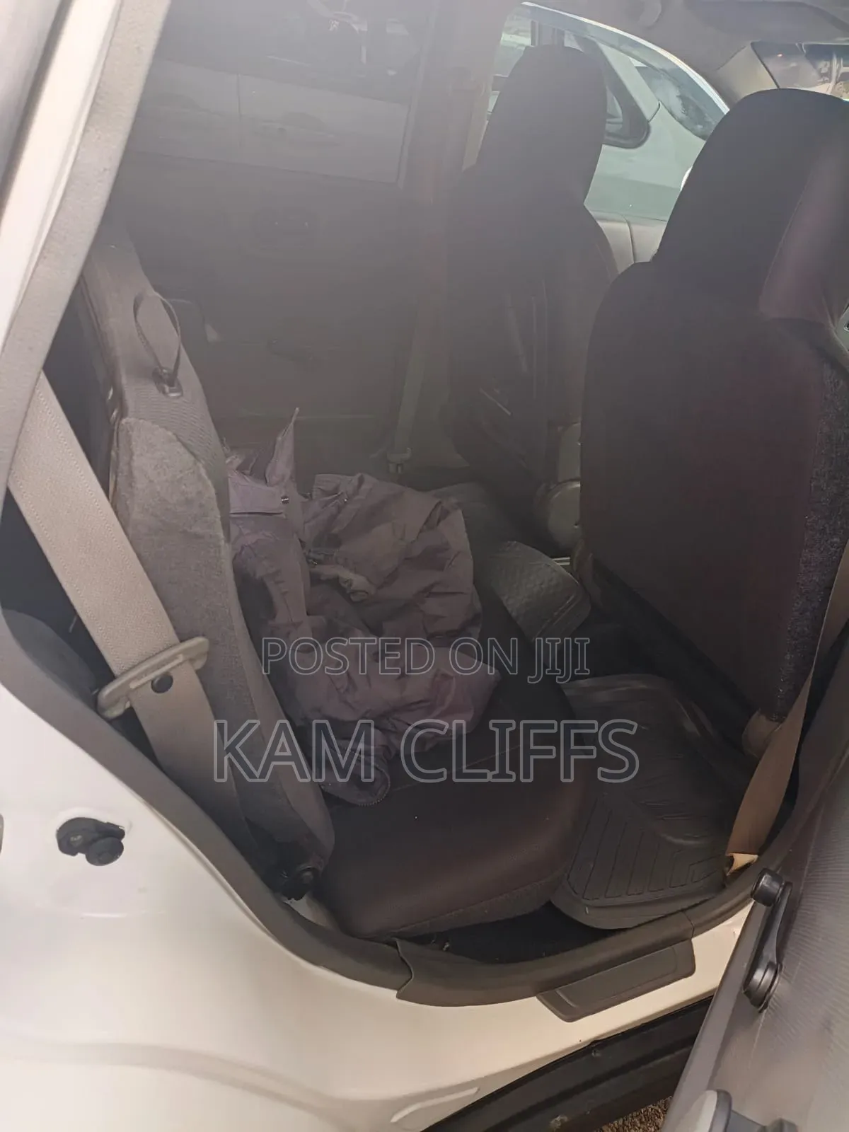 Nissan Advan 2012 White