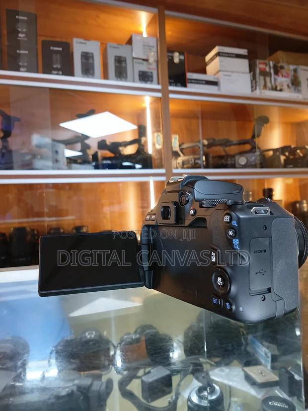 Canon Eaos 250d - thumbnail 6