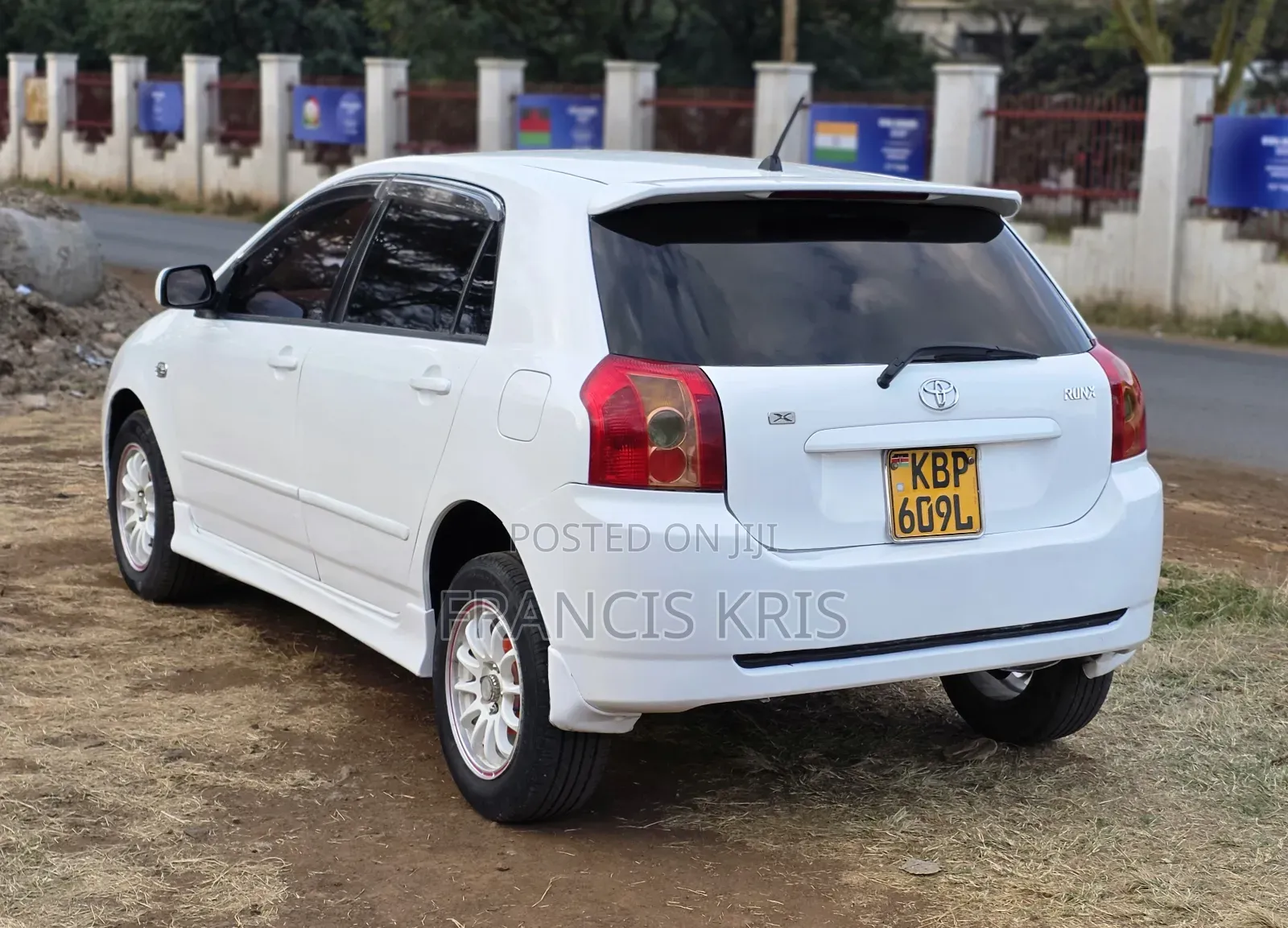 Toyota Corolla RunX 2005 White