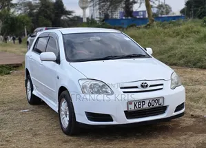 Toyota Corolla RunX 2005 White