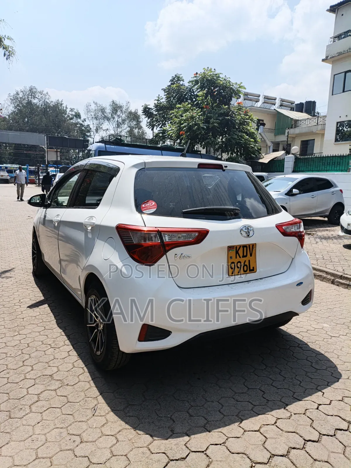 Toyota Vitz 2018 White