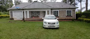 Toyota Axio 2011 White