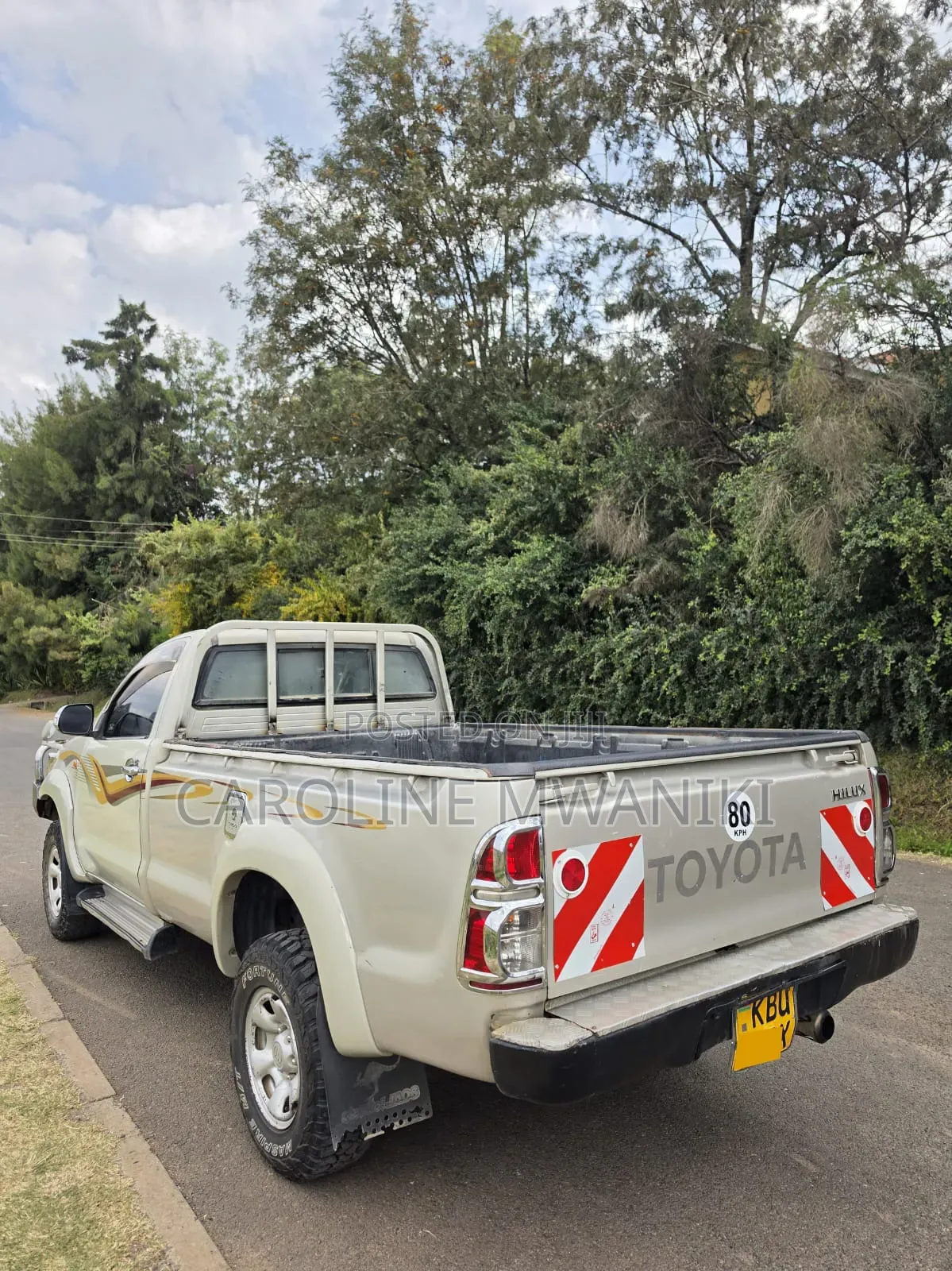 Toyota Hilux 2012 Gray