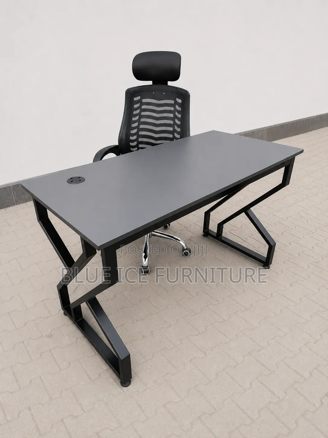 Rectangular Office Table-Spacious Surface