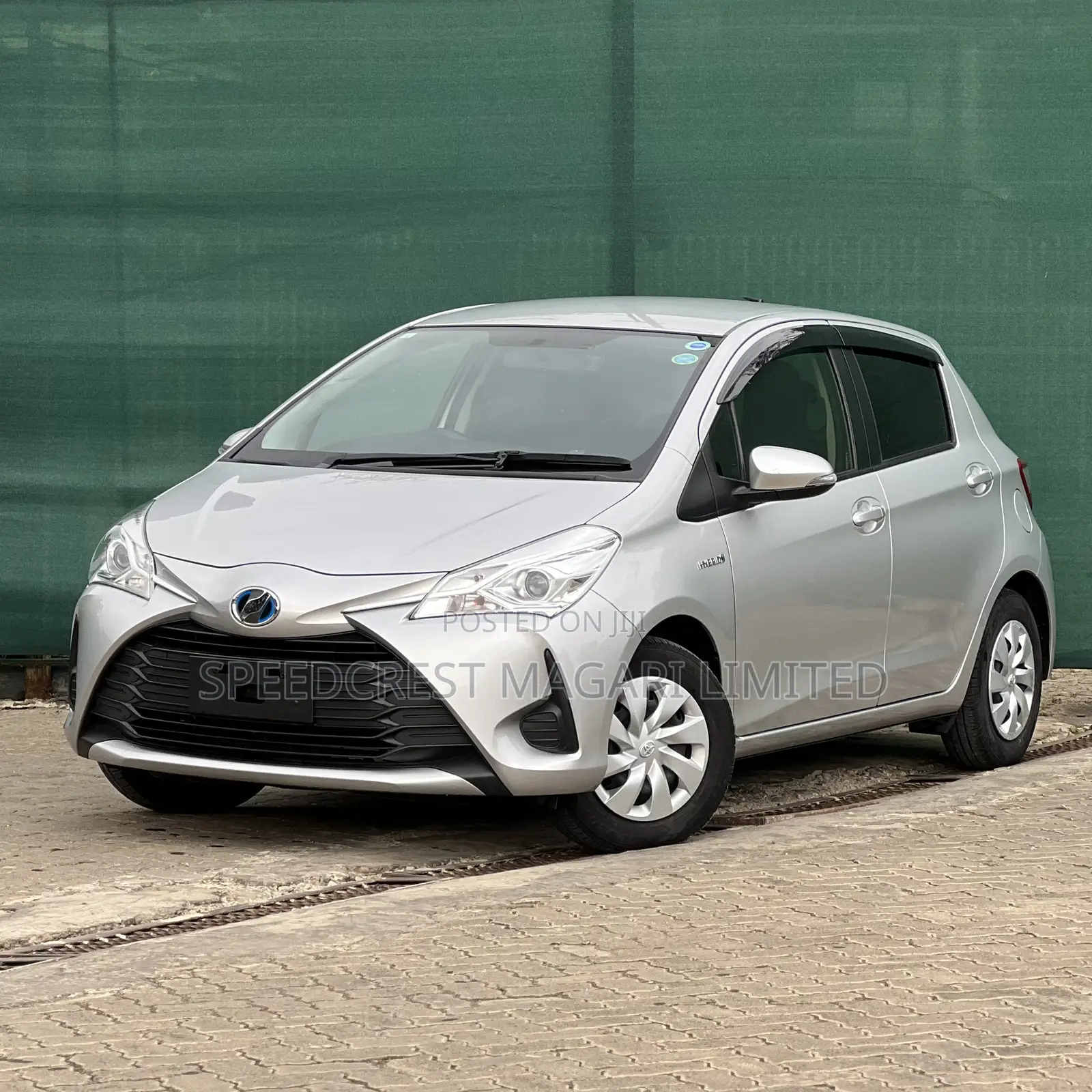 Toyota Vitz 2019 Silver