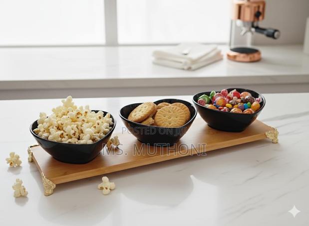 Charming Heart-Shaped Ceramic Bowls on a Bamboo Tray - thumbnail 2
