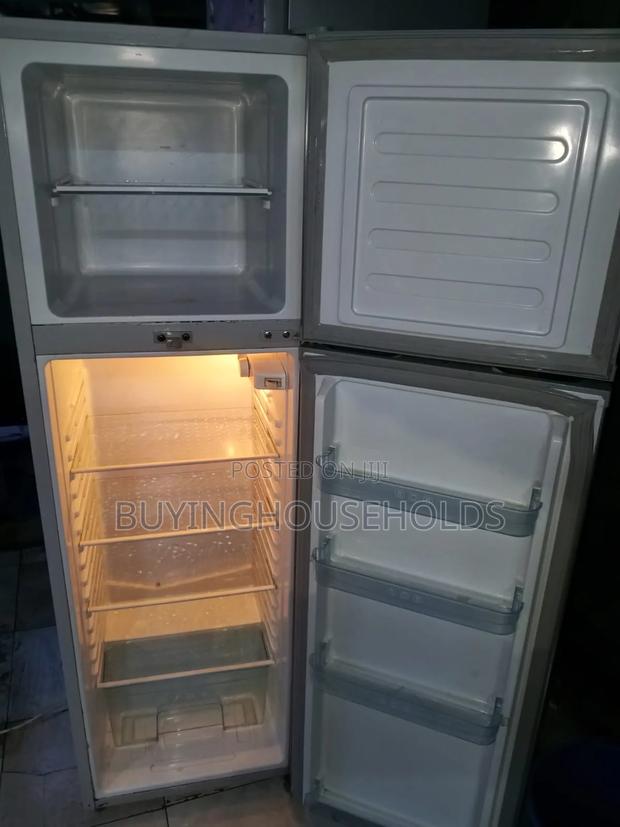 Ramtons 170L Fridge,Used - thumbnail 3