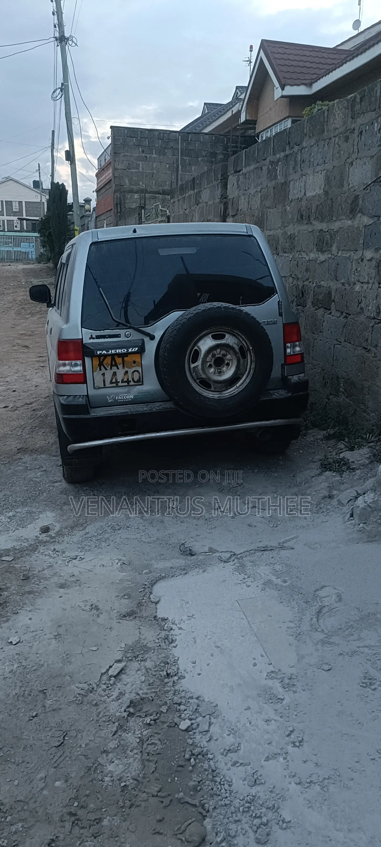 Mitsubishi Pajero Junior 1998 Silver