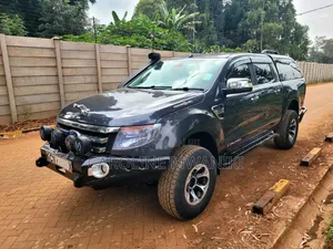 Ford Ranger Wildtrak 2013 Silver