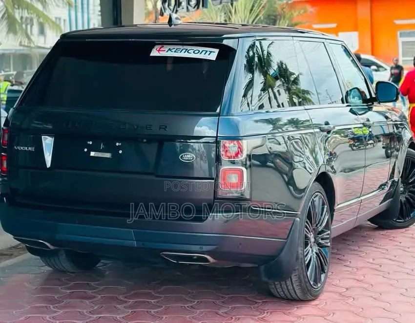 Land Rover Range Rover Vogue 2020 Matt Black