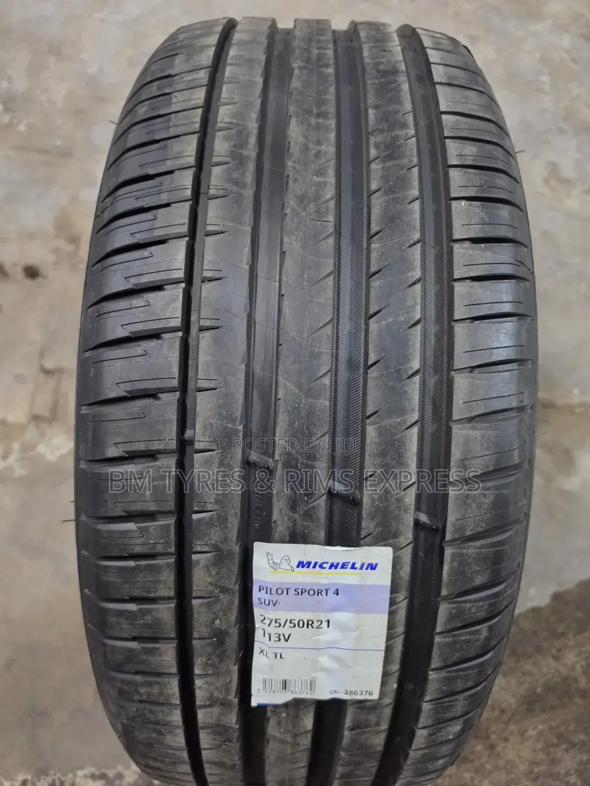 275 /50 R21 Michellin Tires (Highway)