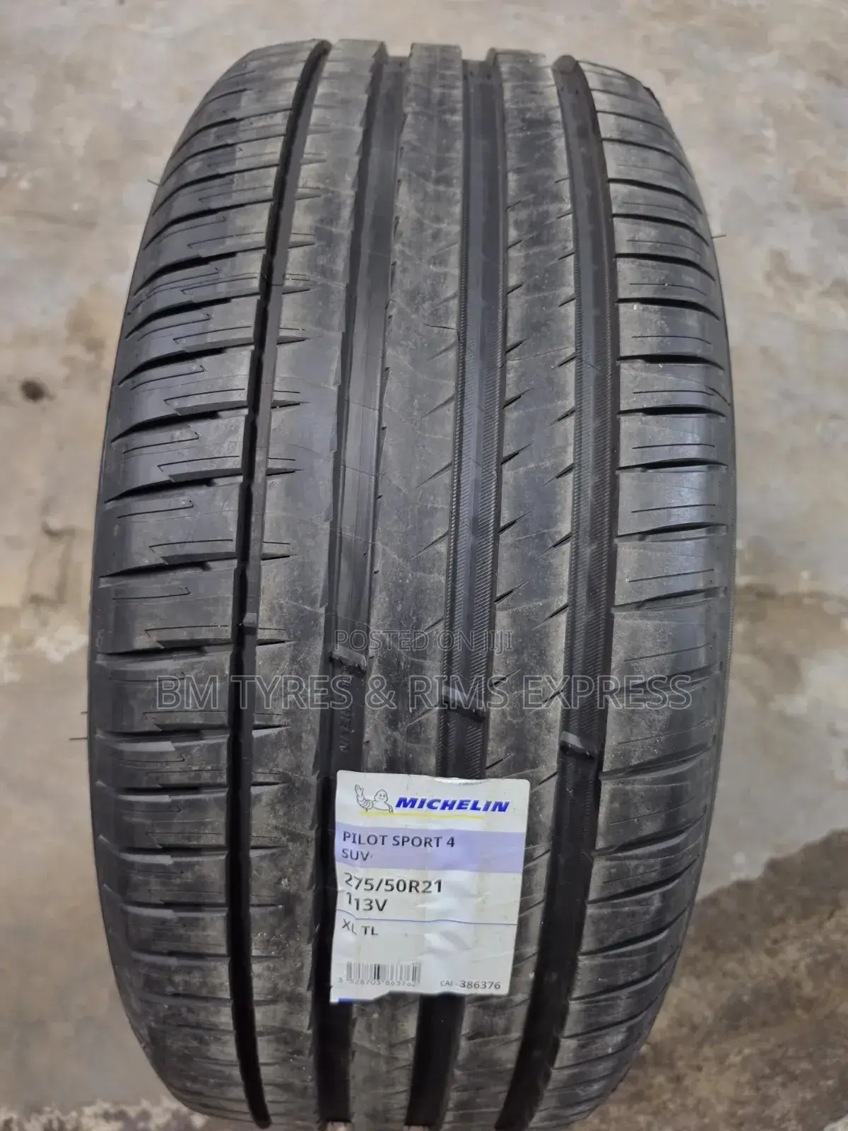 275 /50 R21 Michellin Tires (Highway)