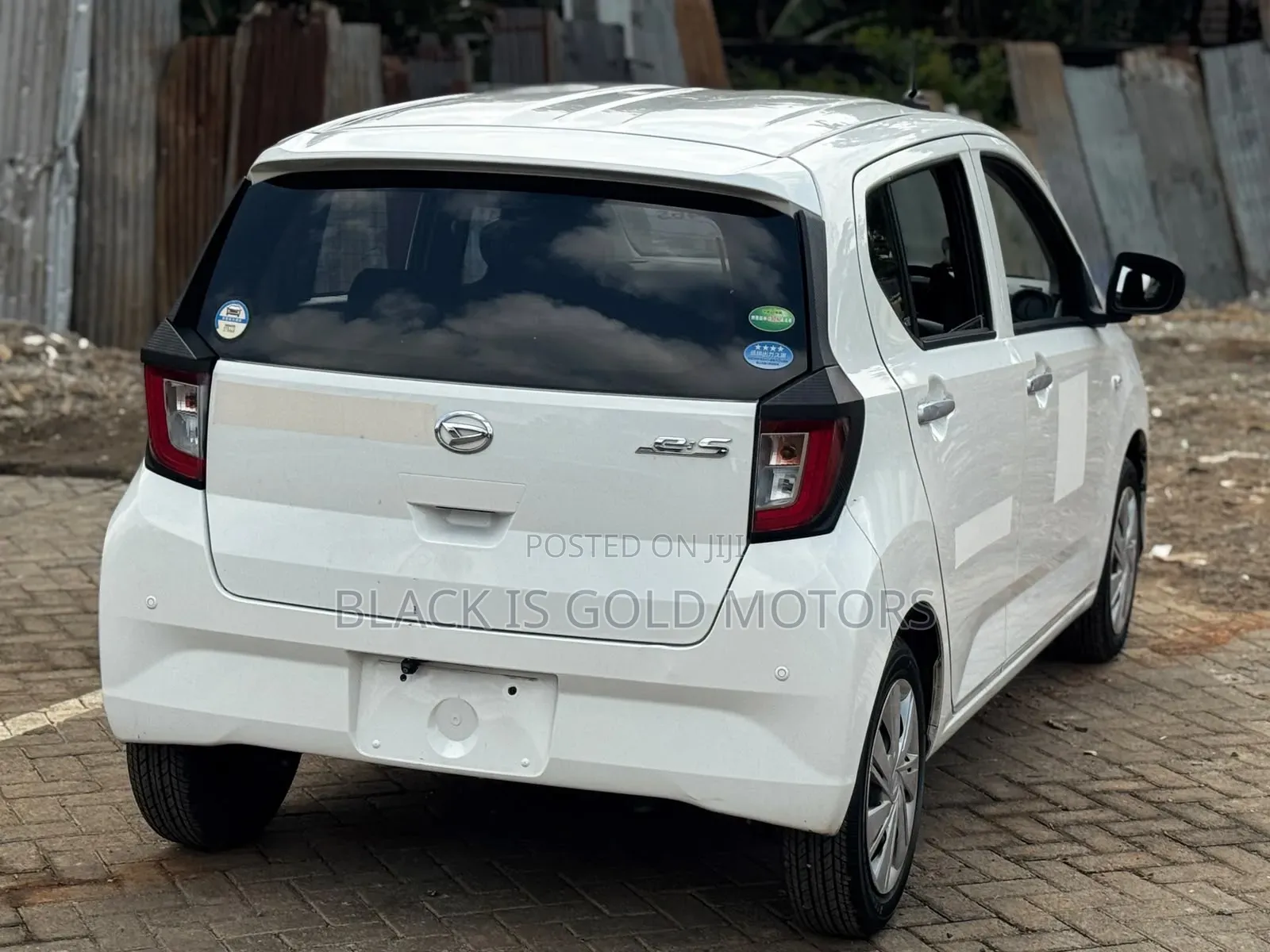 Daihatsu Mira 2019 White