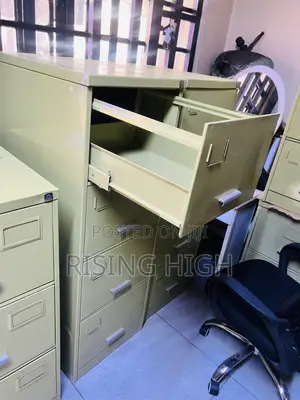 Metal Filing Cabinet – 4 Drawers.