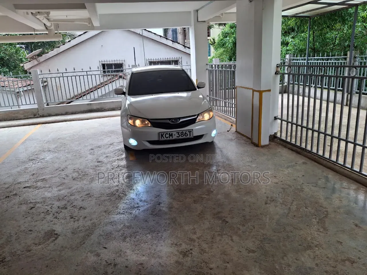 Subaru Impreza 2010 White