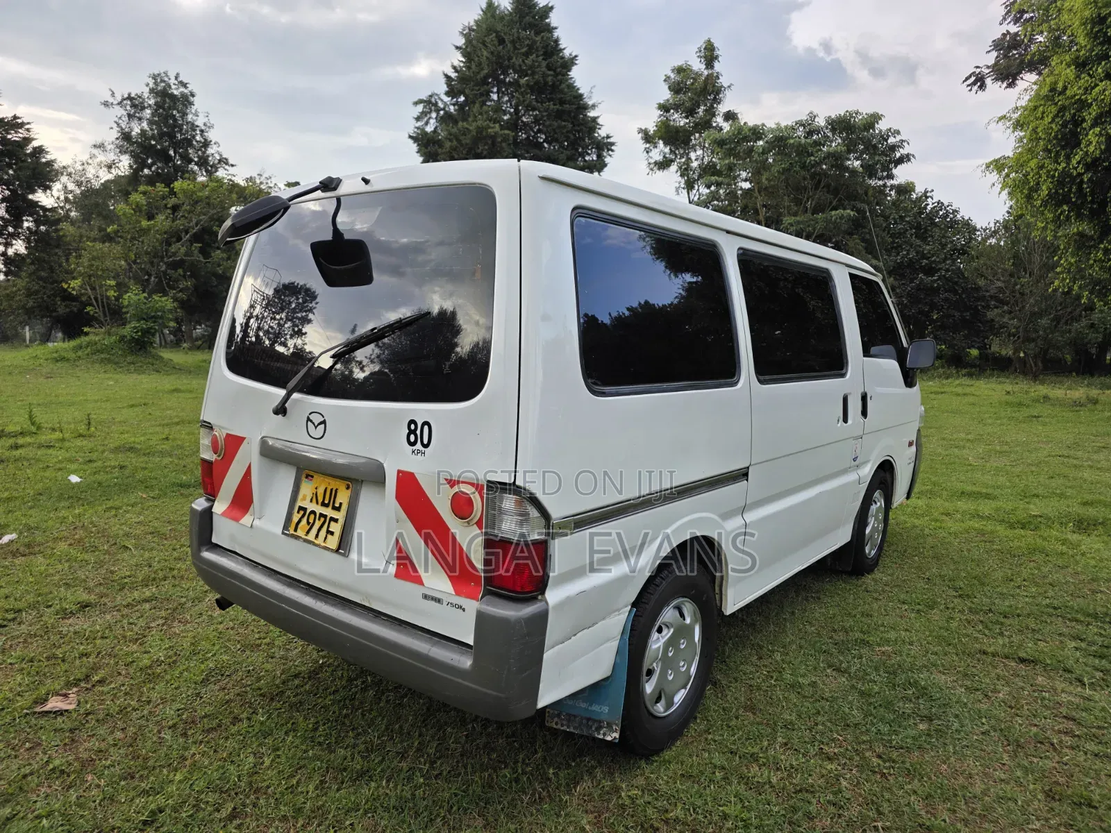 Mazda B-series 2014 White