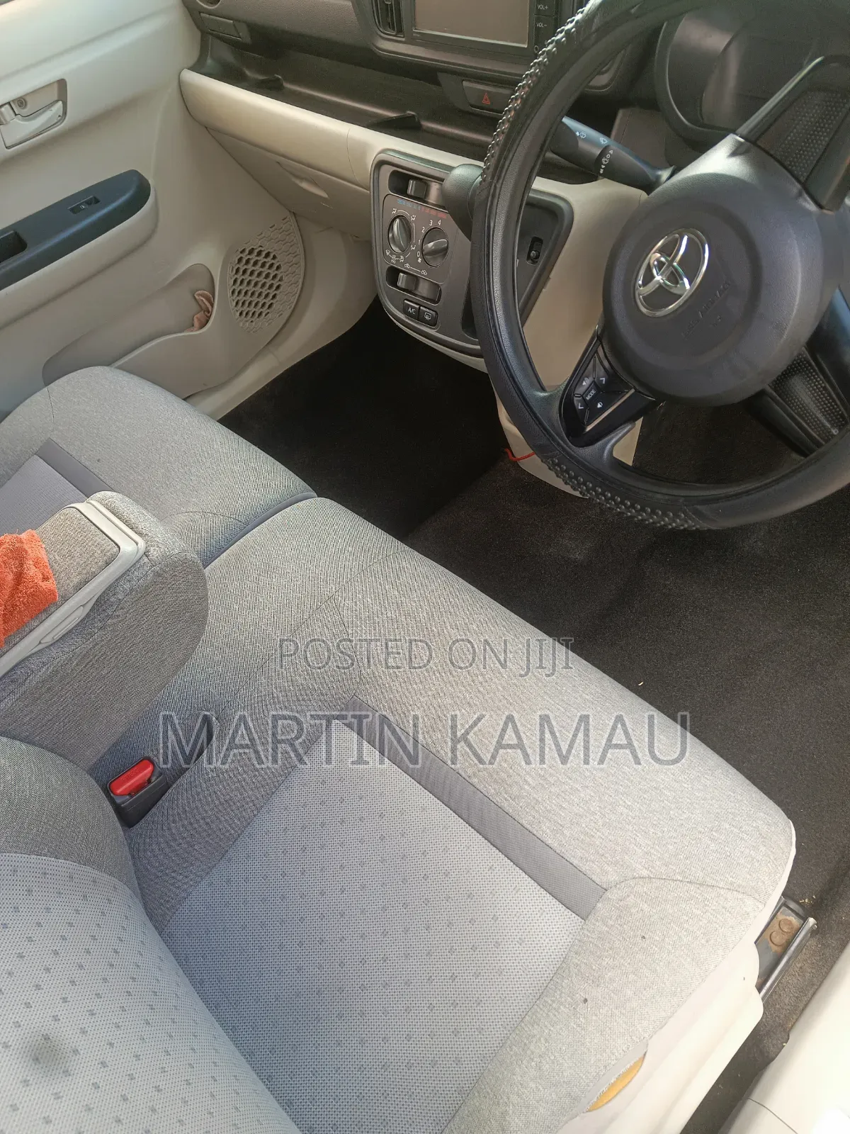 Toyota Passo 2016 Silver