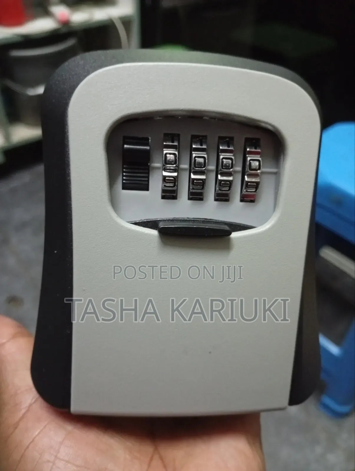 Metallic BNB Keylock Box
