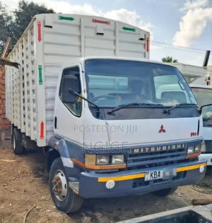 Fh Mitsubishi Truck