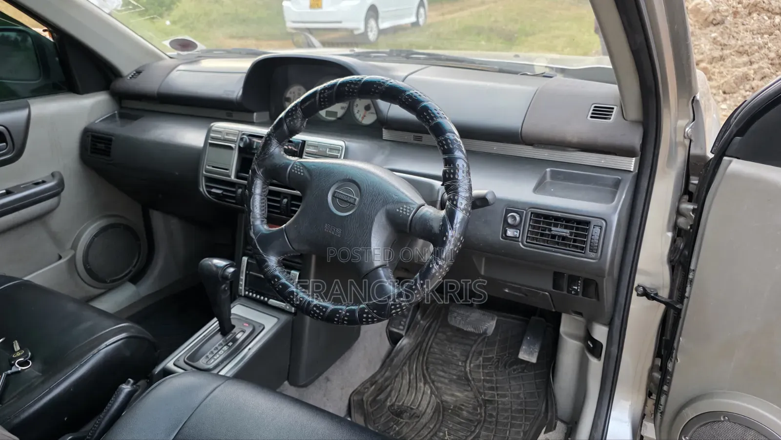 Nissan X-Trail 2005 Gray