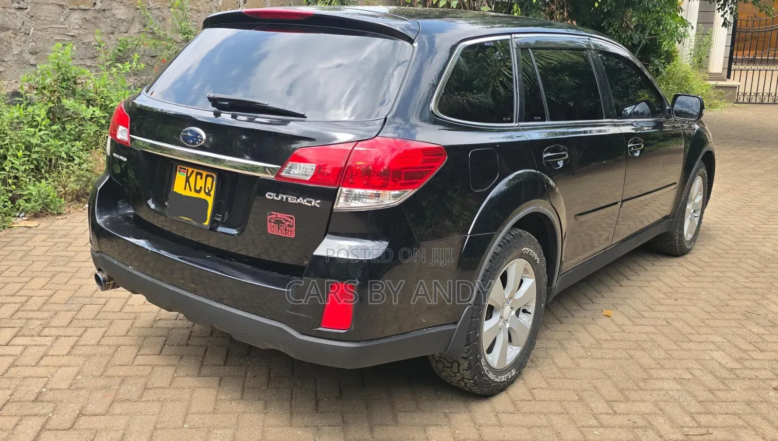 Subaru Outback 2011 Black