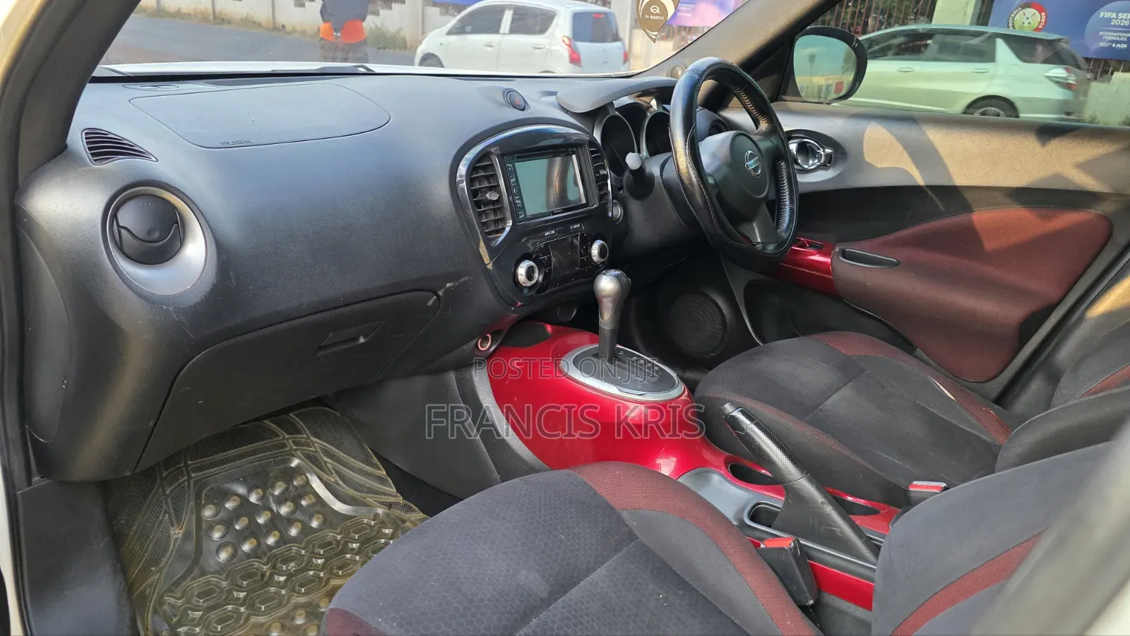 Nissan Juke 2012 White