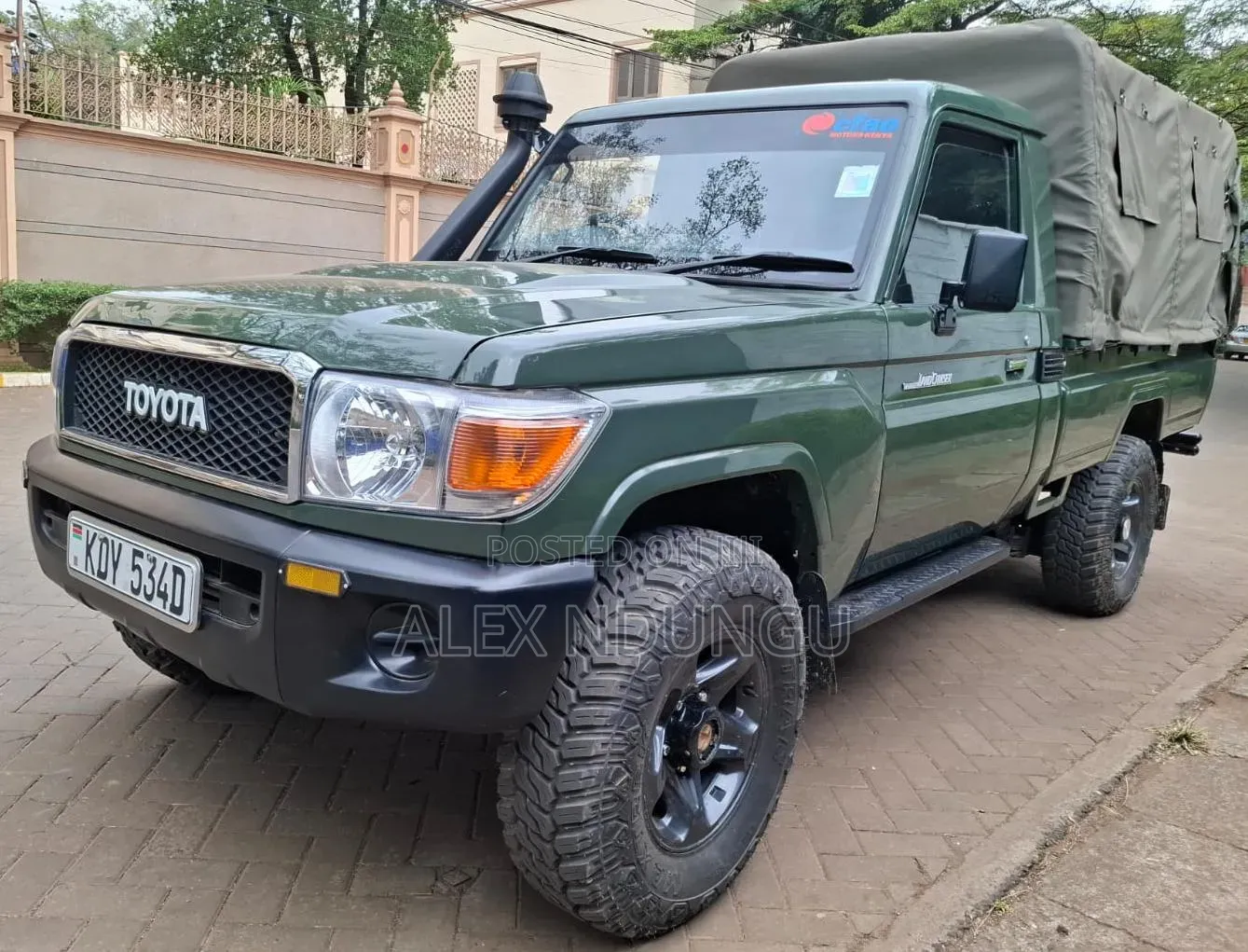 Toyota Land Cruiser 2017 Green