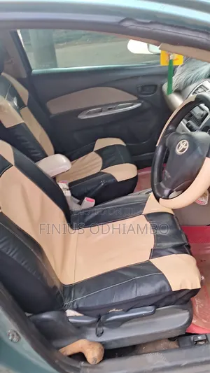 Toyota Belta 2011 Green