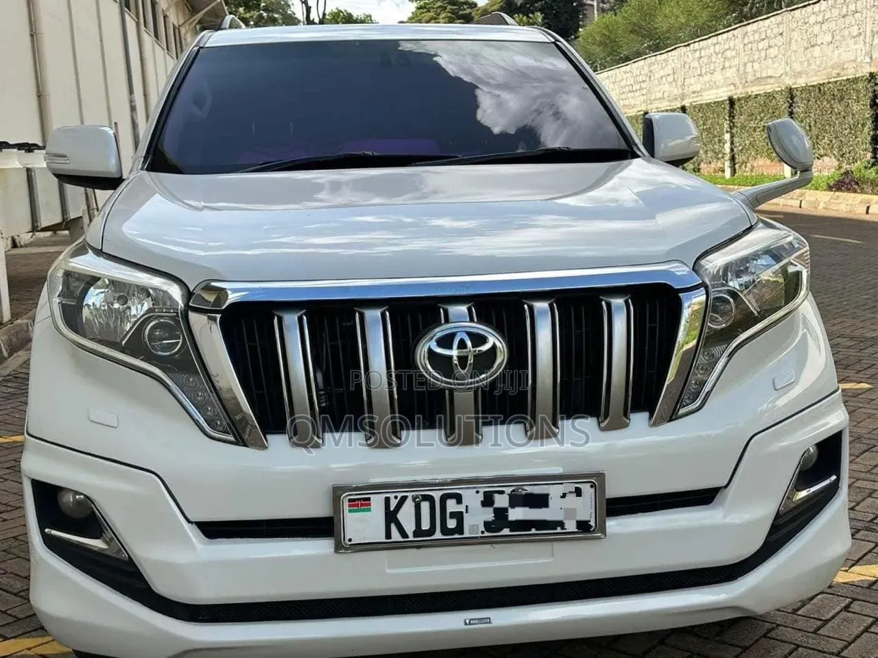 Toyota Land Cruiser 2016 White