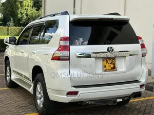 Toyota Land Cruiser 2016 White