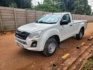 Isuzu D-MAX 2018 White