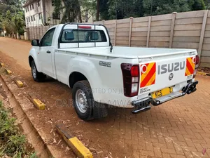 Isuzu D-MAX 2018 White