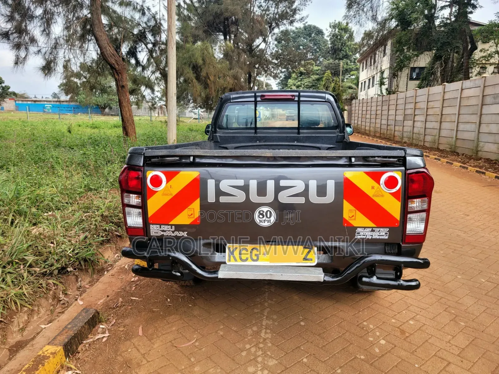 Isuzu D-MAX 2015 Gray