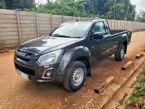 Isuzu D-MAX 2015 Gray