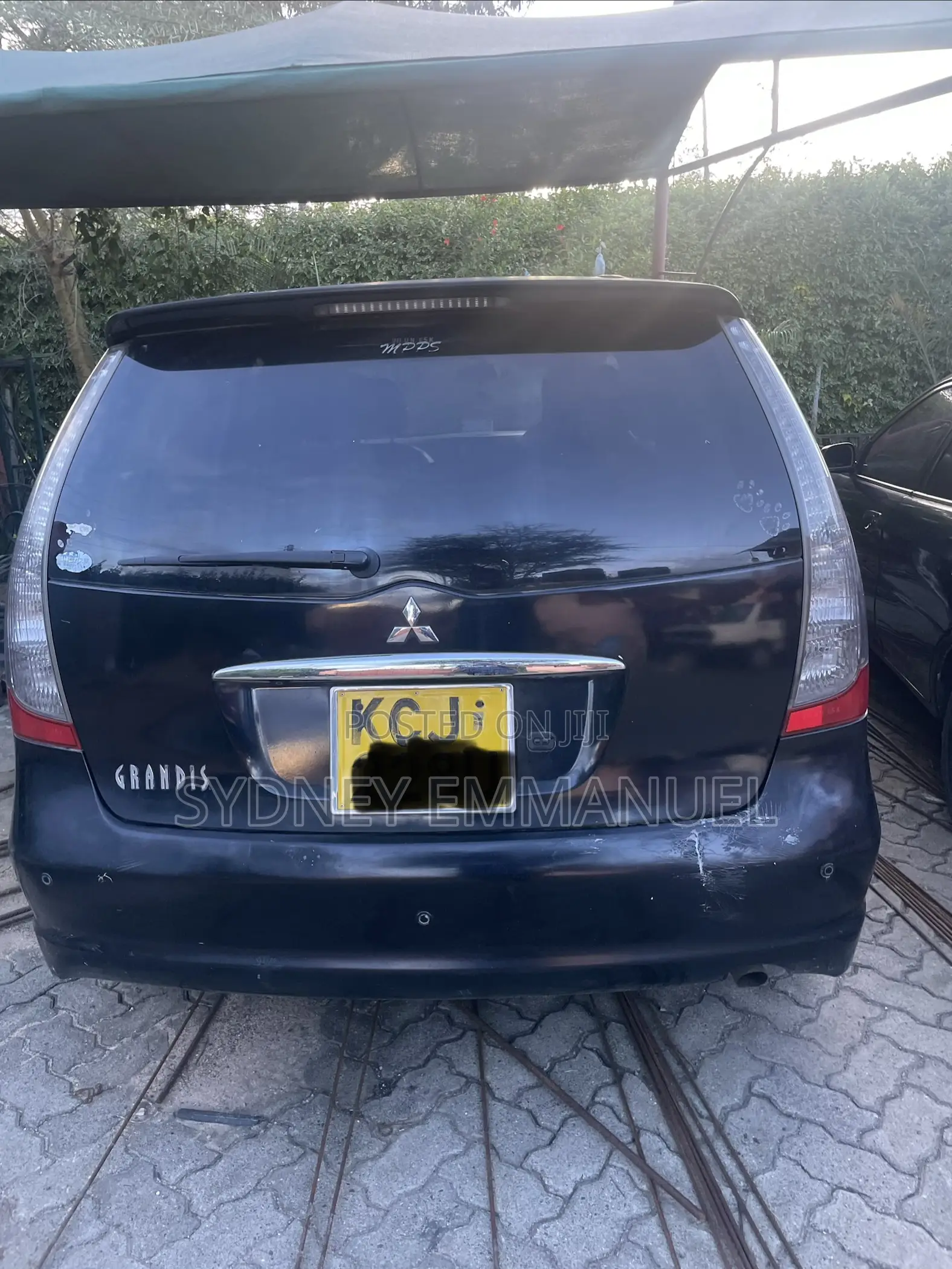 Mitsubishi Grandis 2.4 Intense 2008 Black
