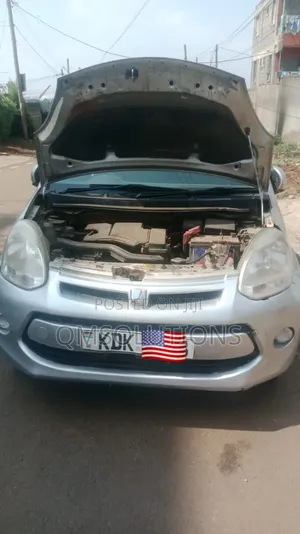 Toyota Passo 2015 Silver