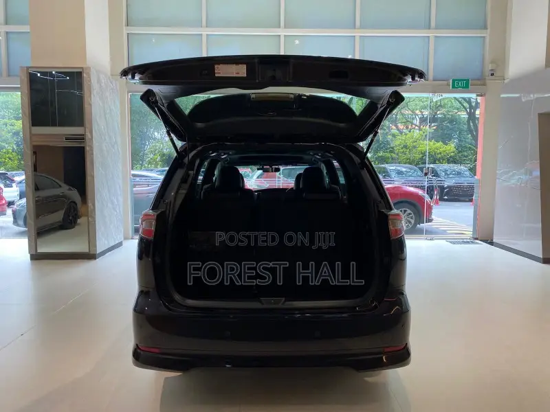 Toyota Estima 2019 Black