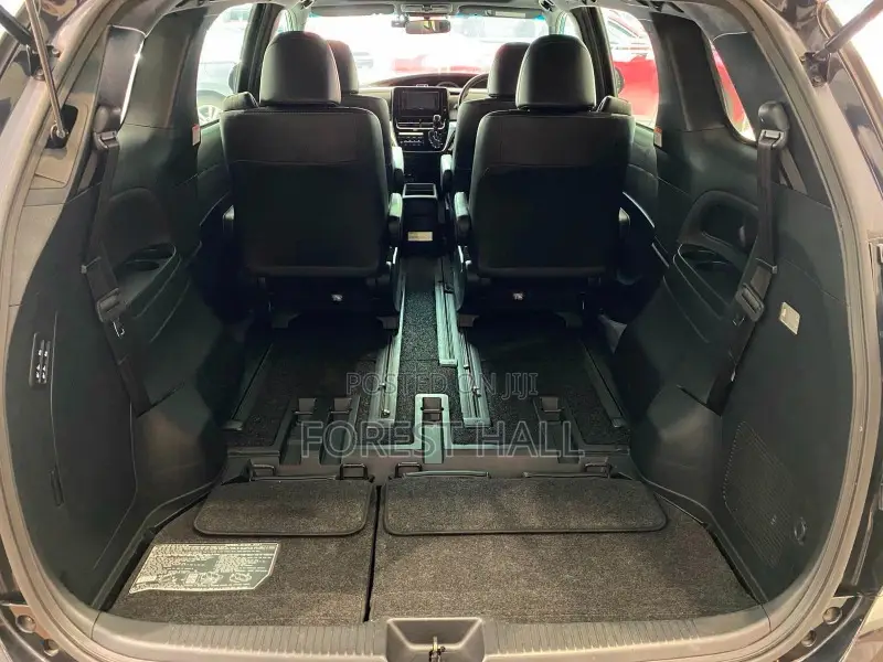 Toyota Estima 2019 Black